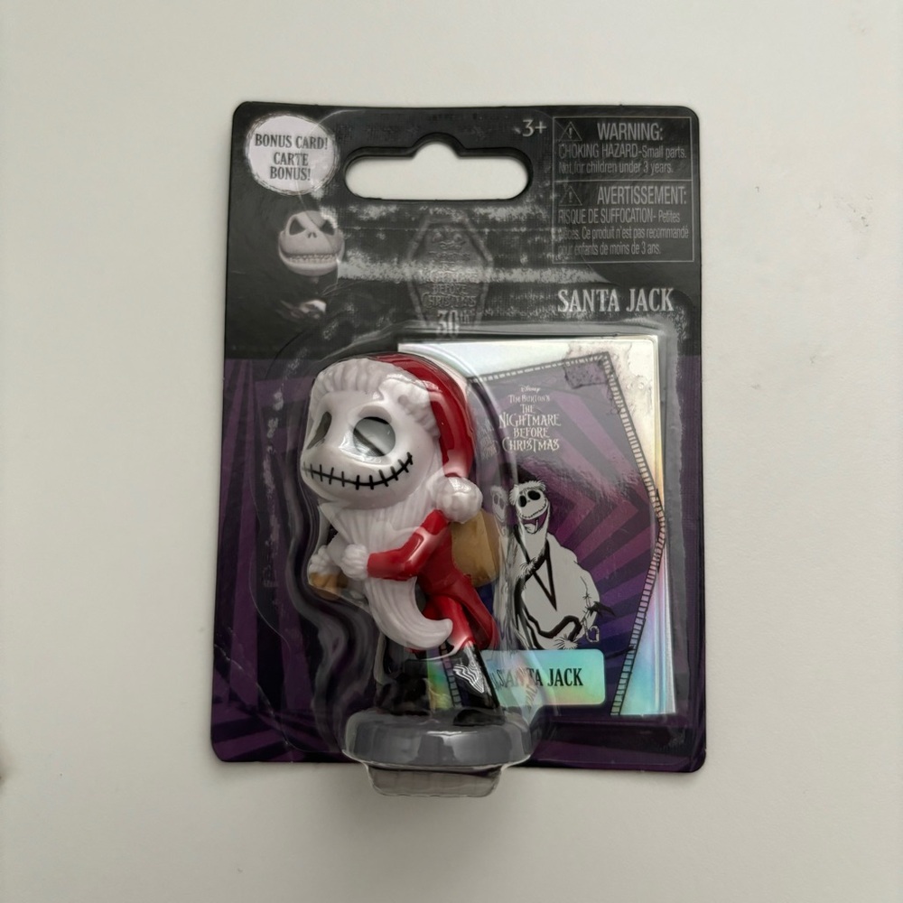 Disney The Nightmare Before Christmas Figurine Santa Jack Skellington
